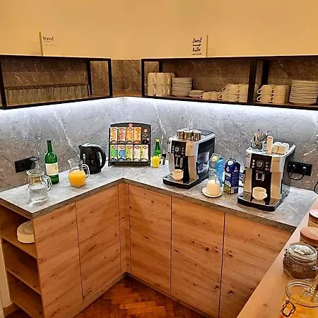 Fruehstueckshaus Wunderland Bed & Breakfast 3*