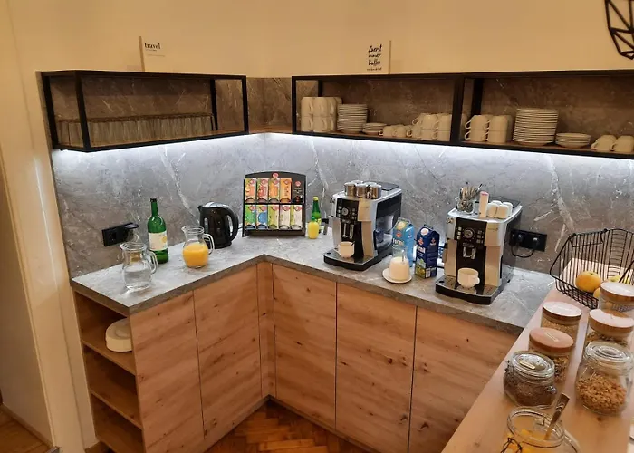 Fruehstueckshaus Wunderland Bed & Breakfast 3*