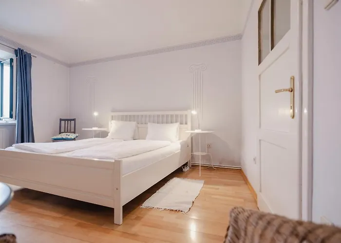 Bed & Breakfast Fruehstueckshaus Wunderland 3*